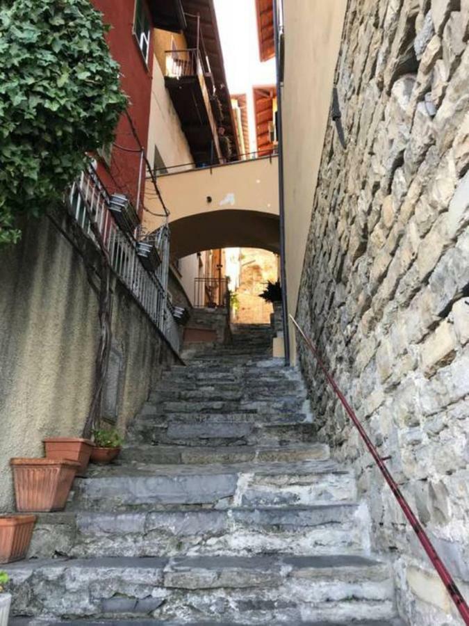 Casa Balcony Apartment Varenna Exterior foto